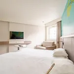 Ibis Styles Strasbourg Stade De La Meinau